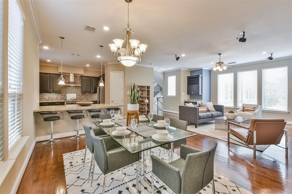 1610 Knox Street Unit B