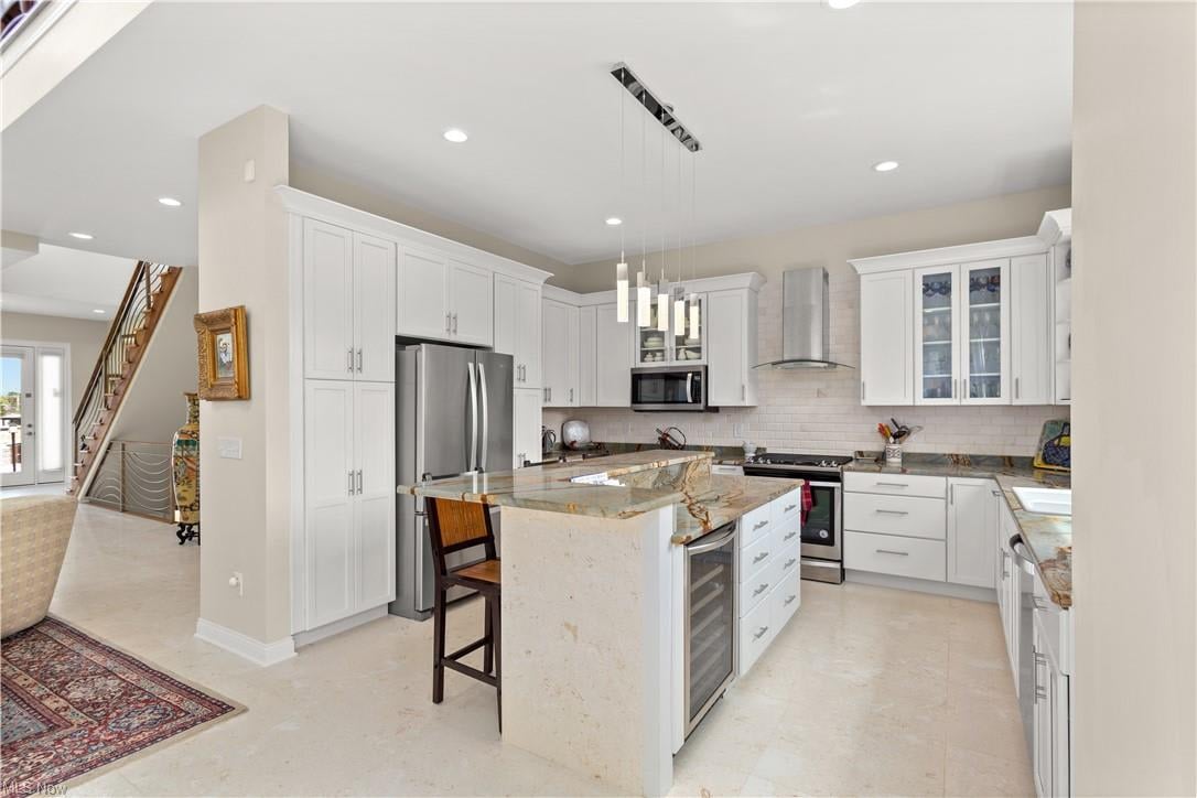 2565 Edgewood