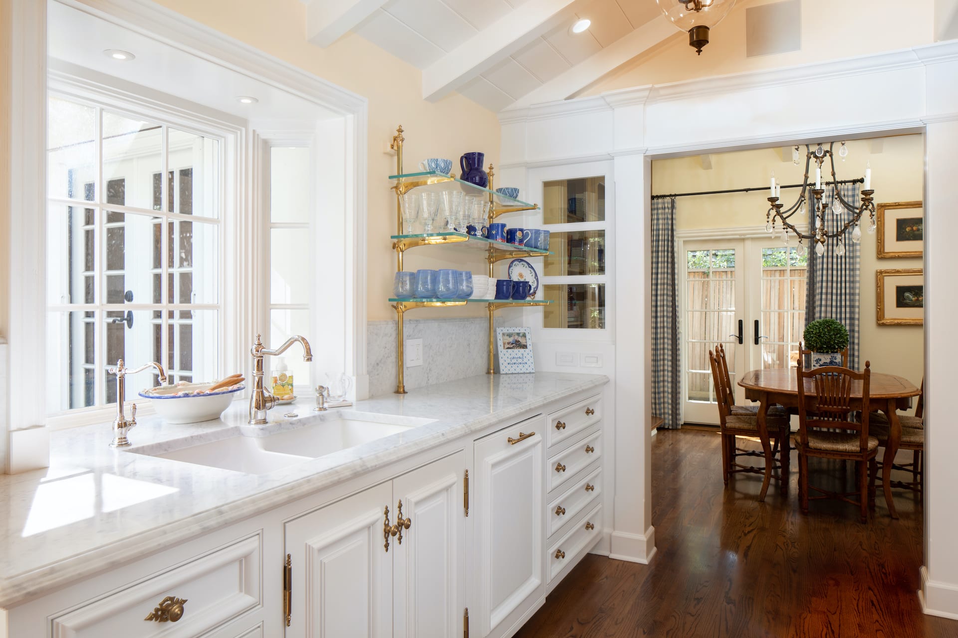 Monte Verde 3 SE of 10th - Carmel by the Sea - Beautiful Home For Sale
