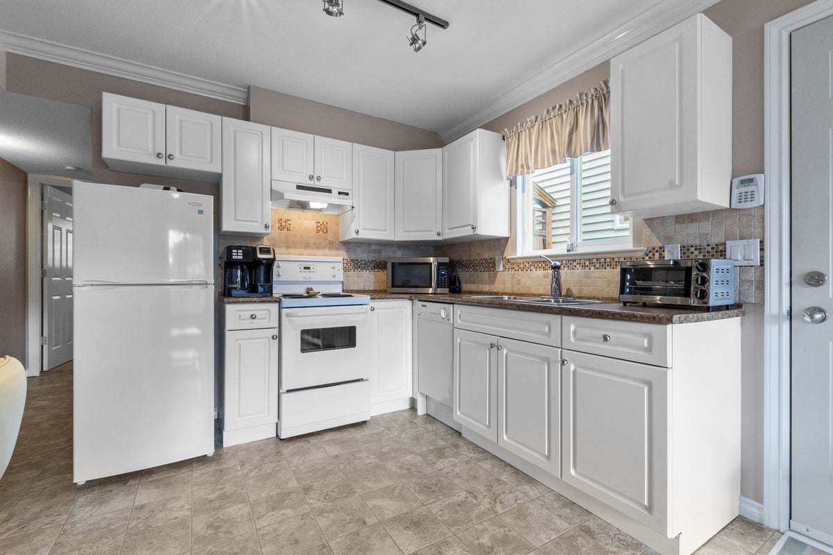 23775 110b Ave