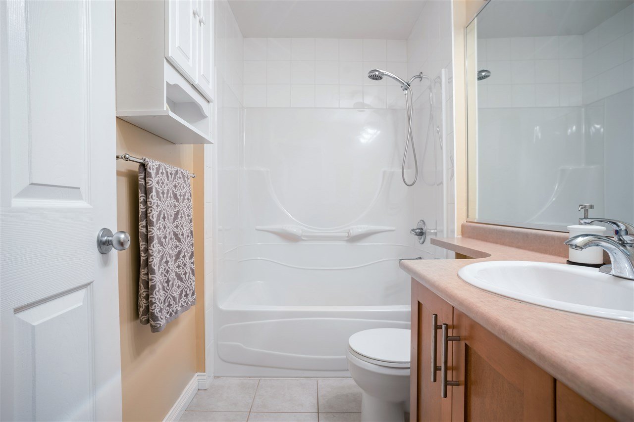 27-8717 159 St