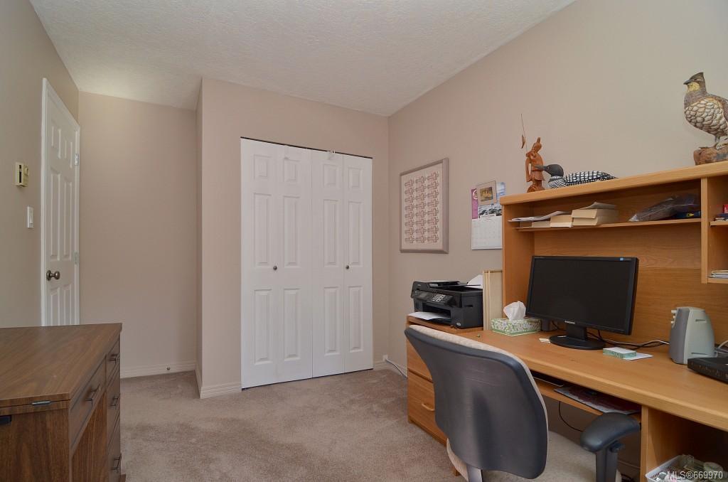 2641 Selwyn Rd