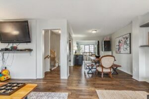 2325 Strawfield Ct