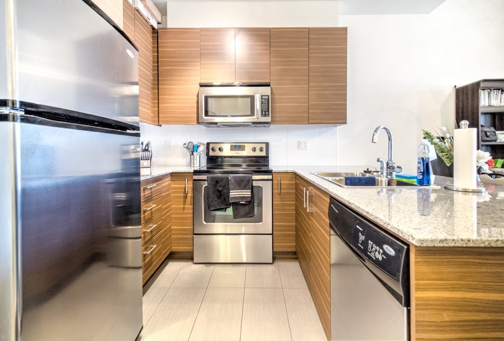 411-5788 Sidley St