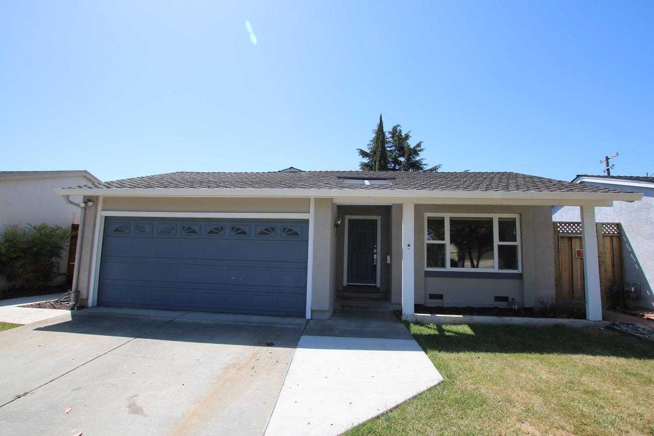 1430 Courtyard DR
