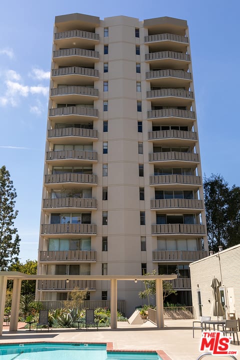 4455 Los Feliz Blvd, #504