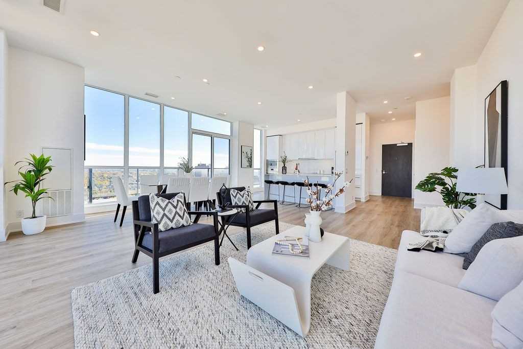 DEER PARK UPPER PENTHOUSE
