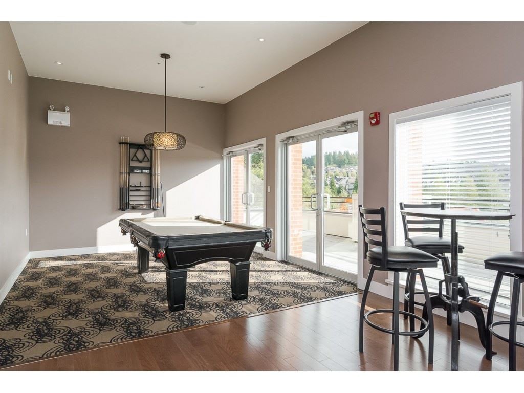 C313-20211 66 Ave