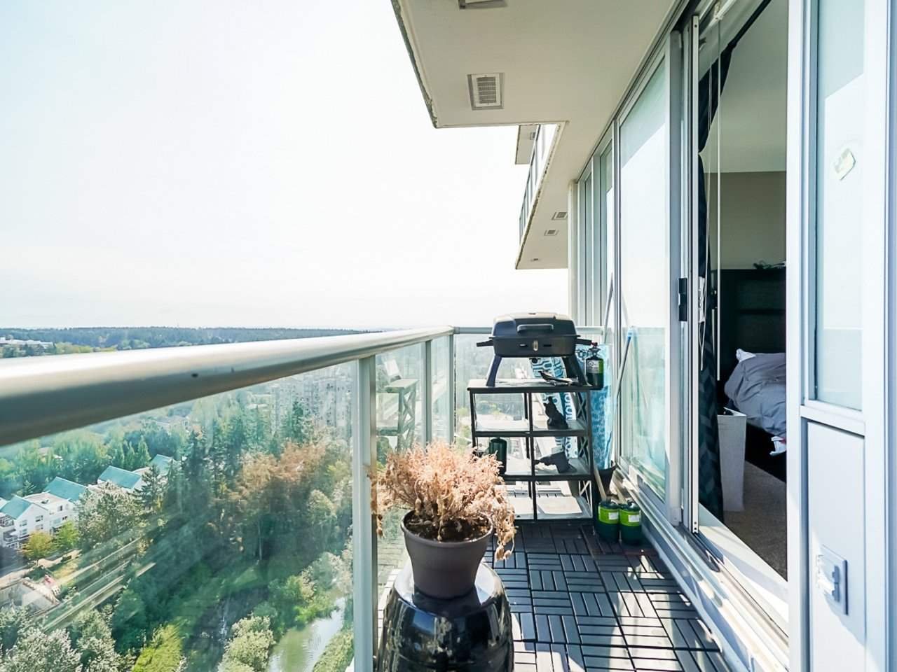 2603-9981 Whalley Boulevard, Surrey