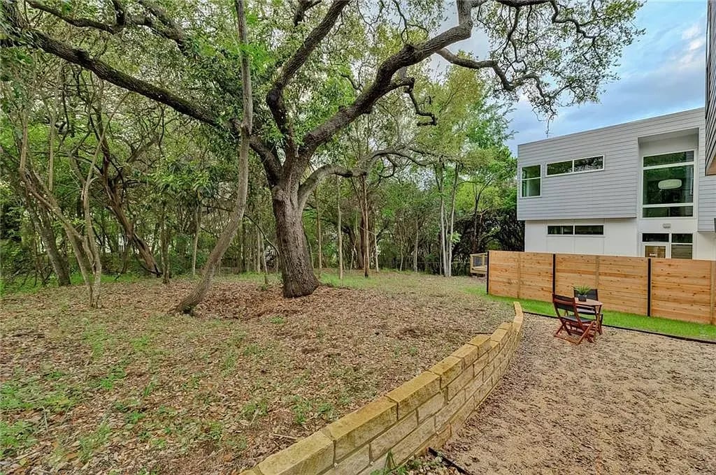 3112 Clawson Rd