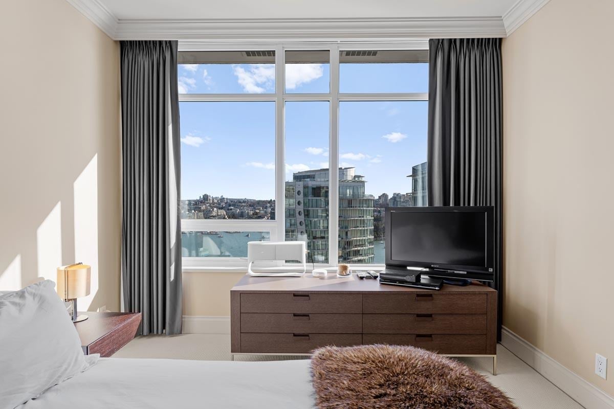 2001-428 Beach Crescent, Vancouver