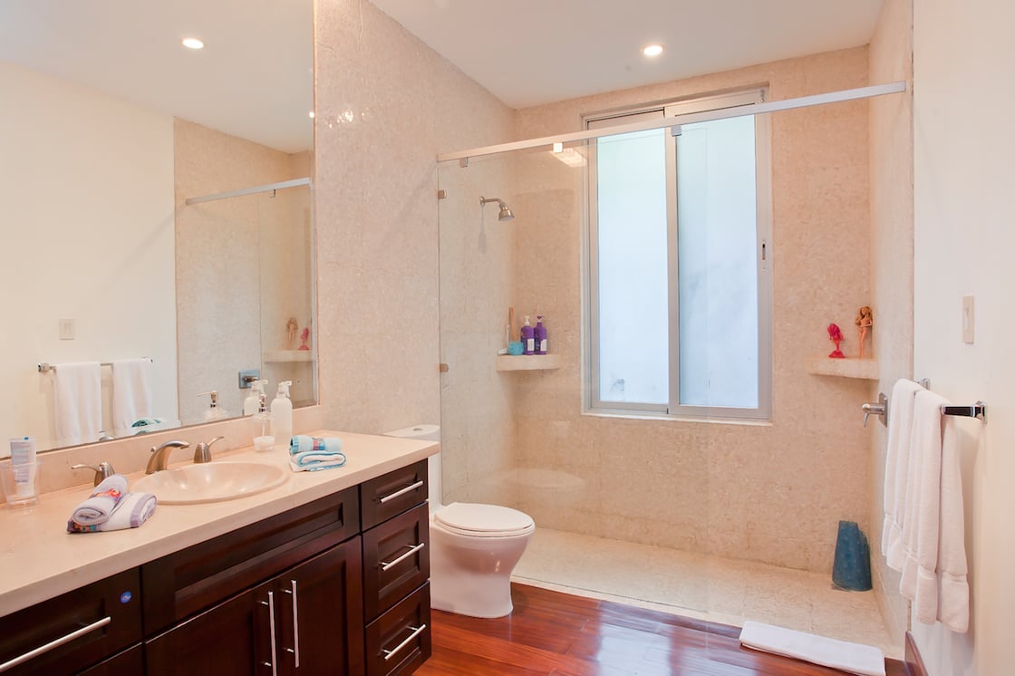 Balinese Style Luxury Estate, Santa Ana, San Jose