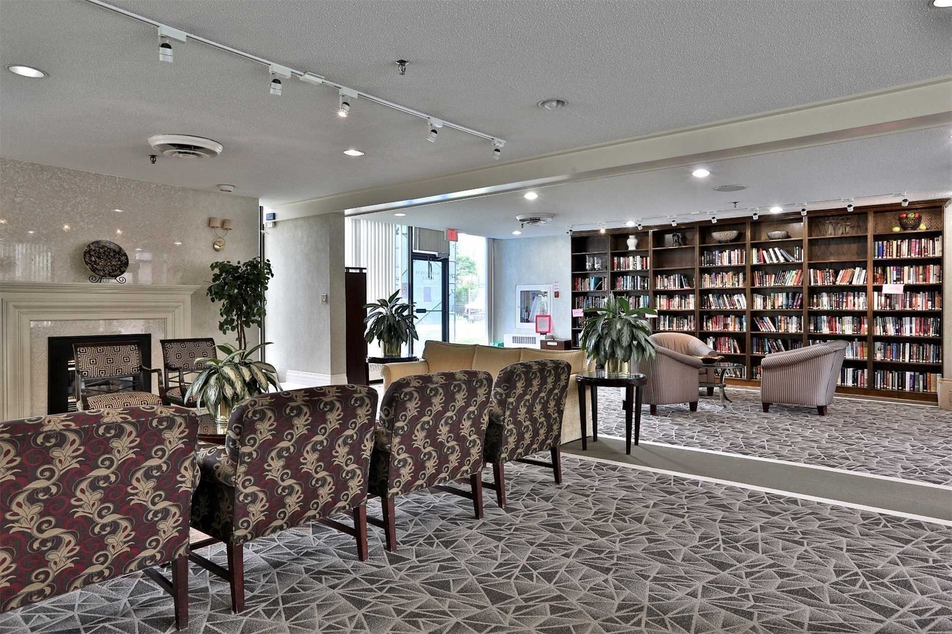65 Skymark Drive #1407