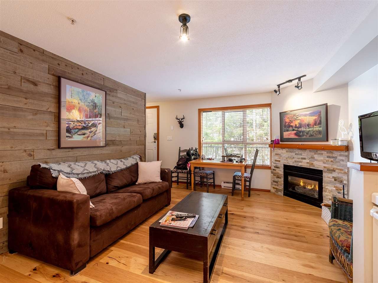 77/77a-4388 Northlands Blvd