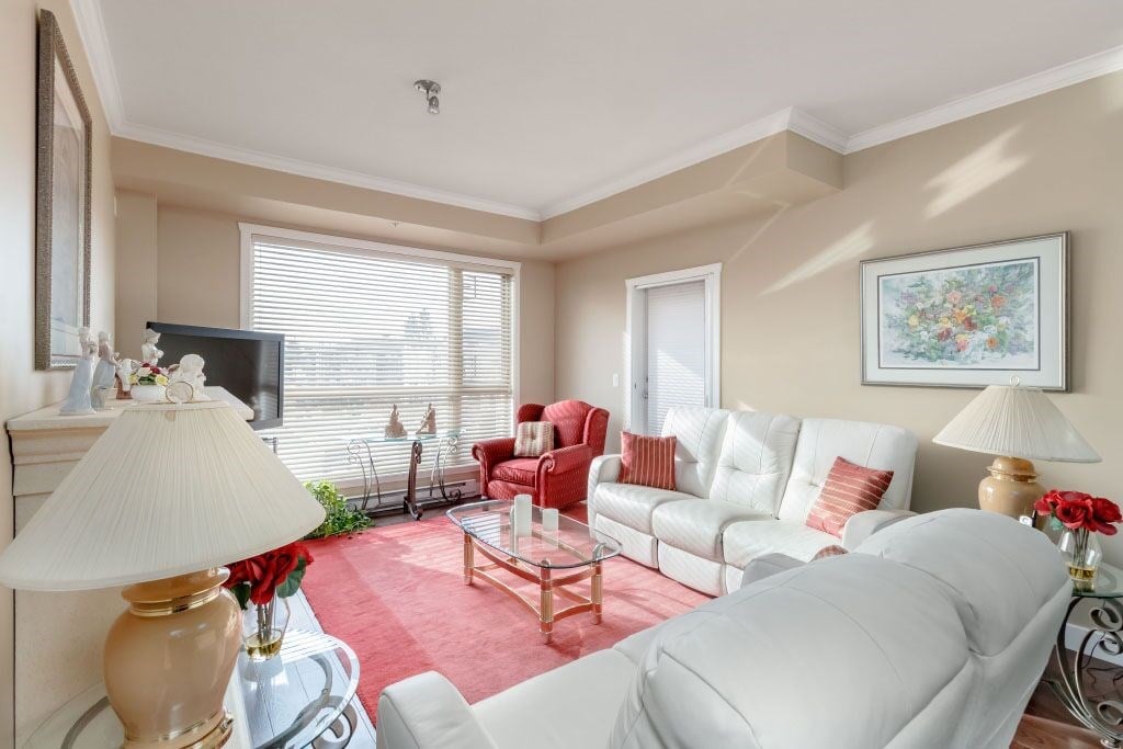 303-2627 Shaughnessy St