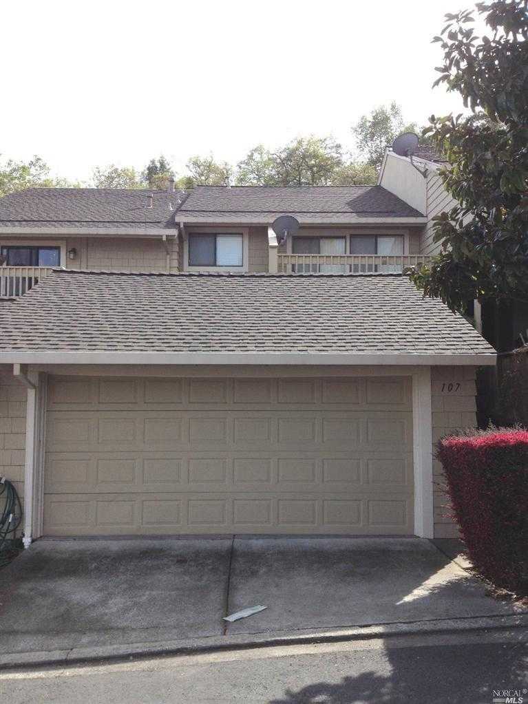 107 Sequoia Glen Ln