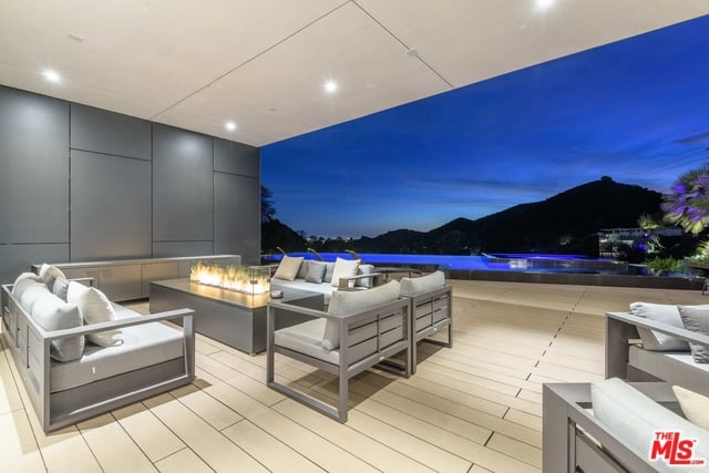 Oasis House