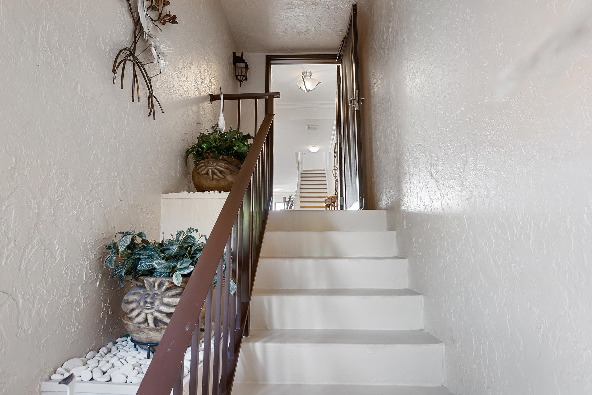 300 Captain's Walk, Unit 111