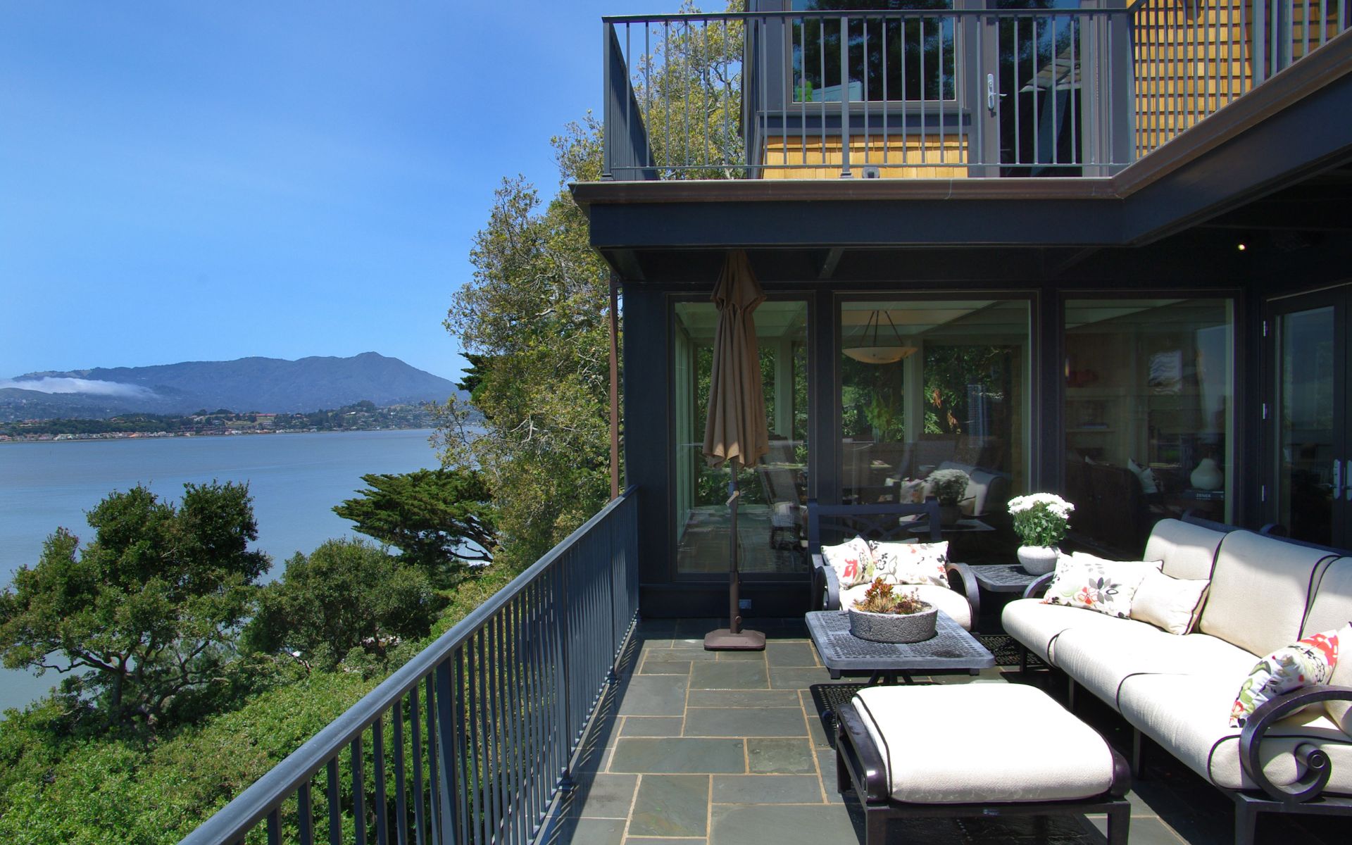 15 Belvedere Avenue