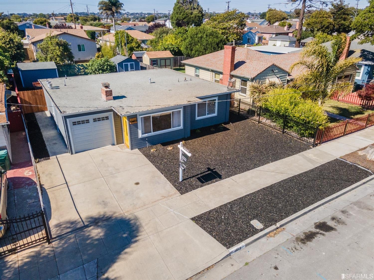 1817 Costa Avenue