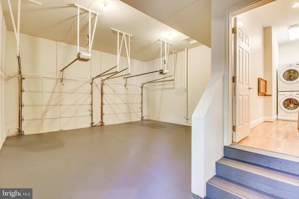 1316 Alexandria Ave