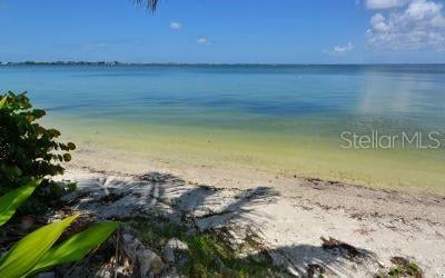 11 SUNSET DR #101