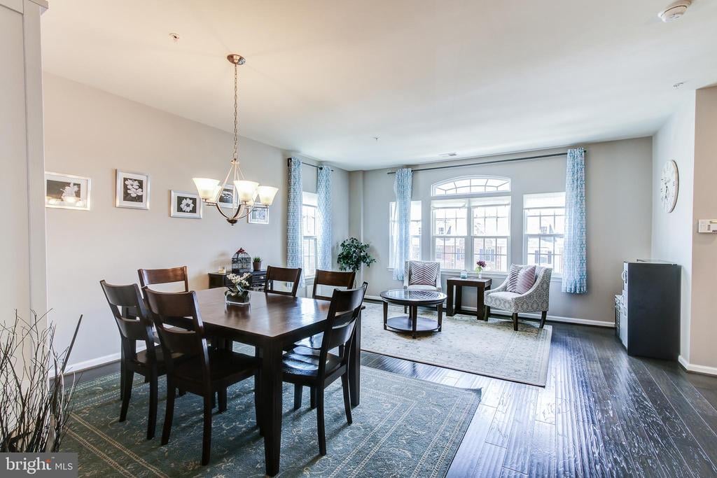 8127 Greenbelt Station Pkwy, #303M