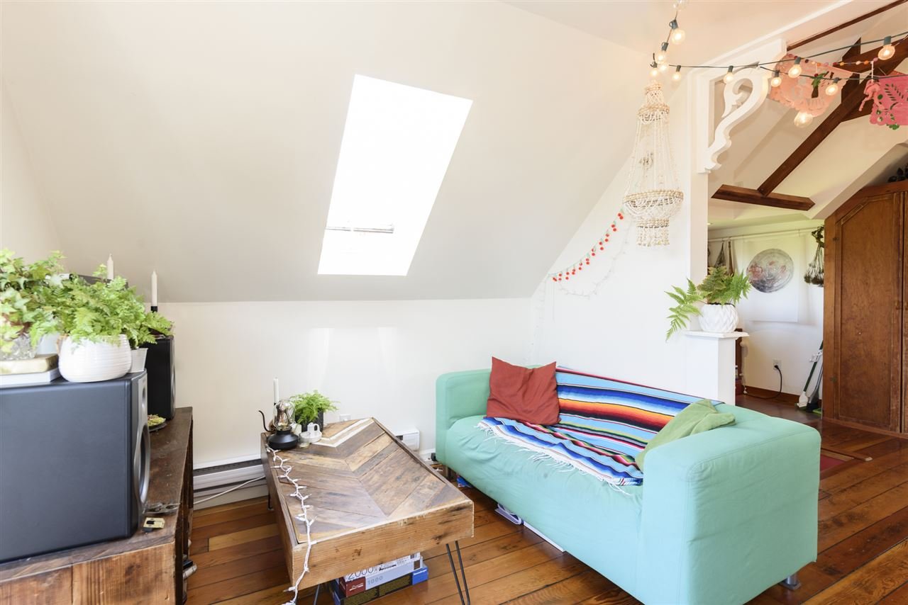 1616 Kitchener Street, Vancouver