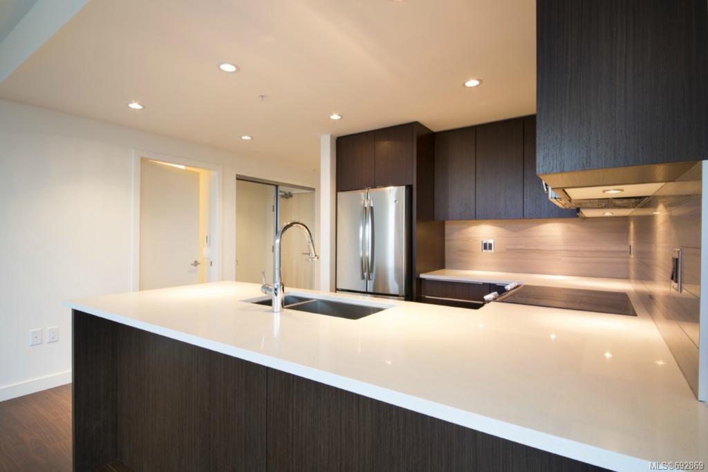502-646 Michigan St