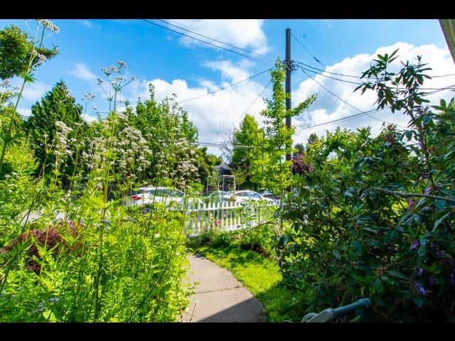 976 E 26th Avenue, Vancouver