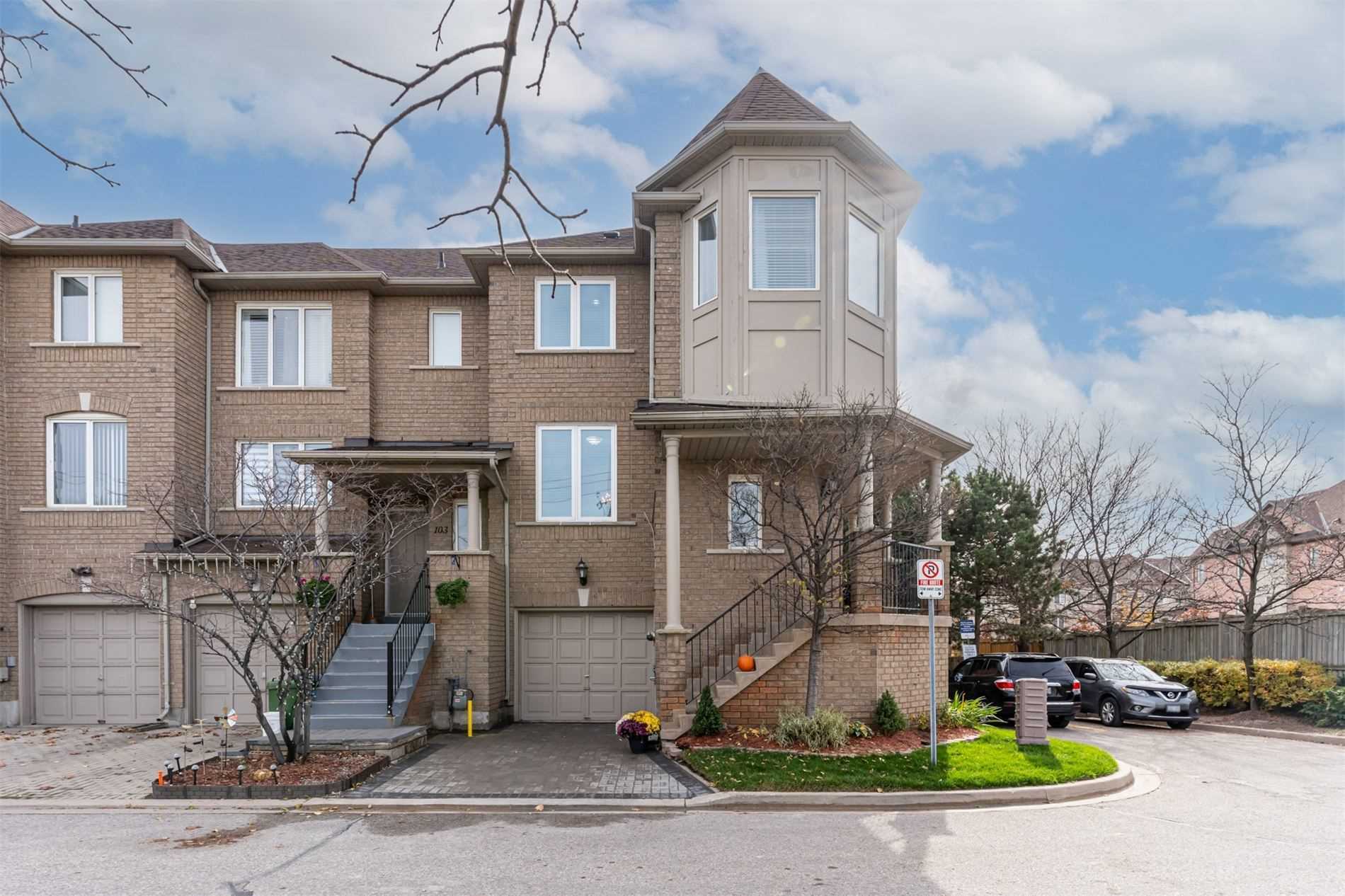 1075 Ellesmere Rd #104