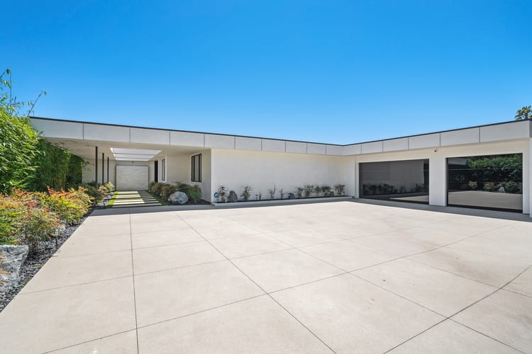 521 Chalette Dr