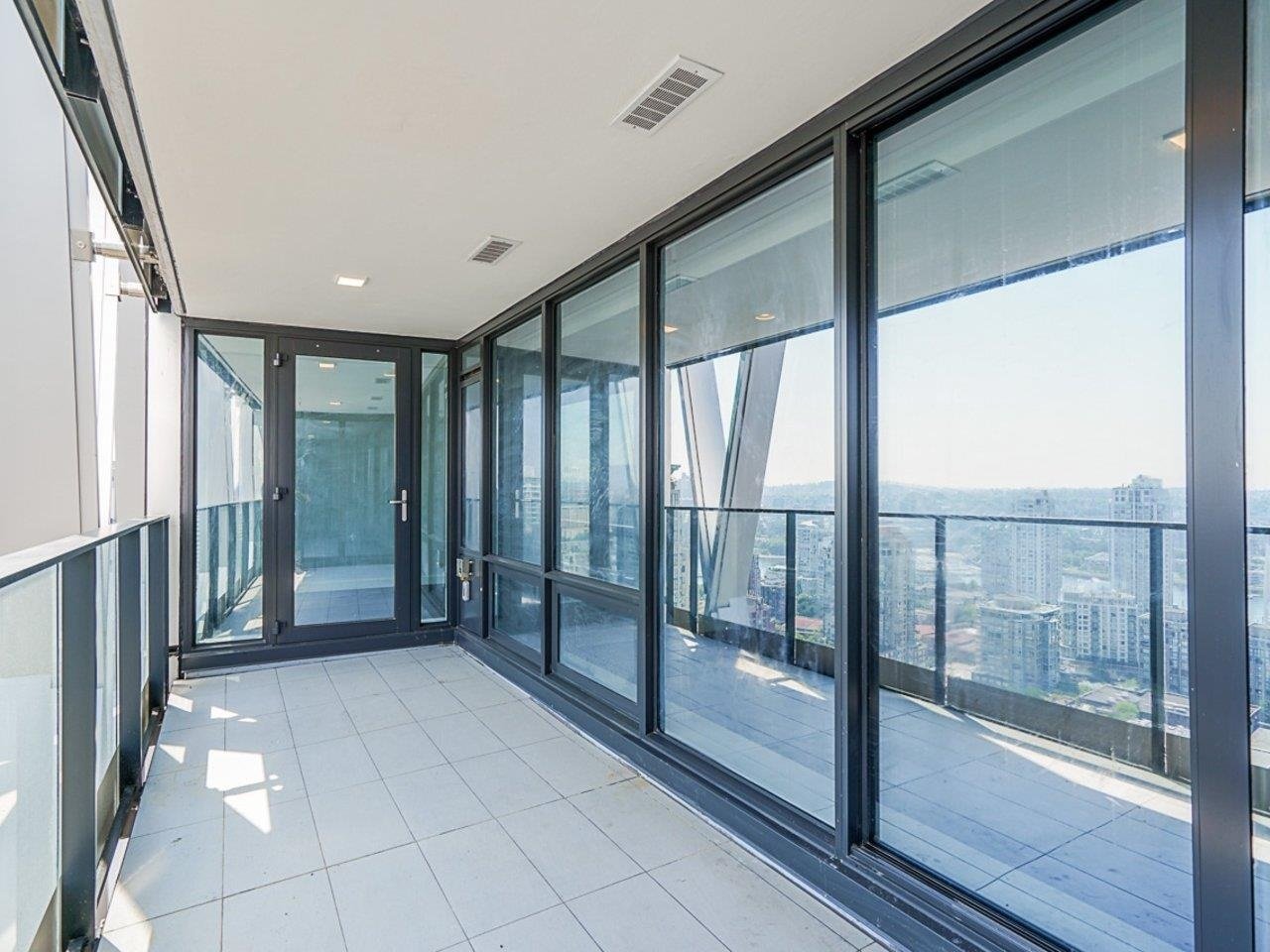 2803-1111 Richards Street, Vancouver