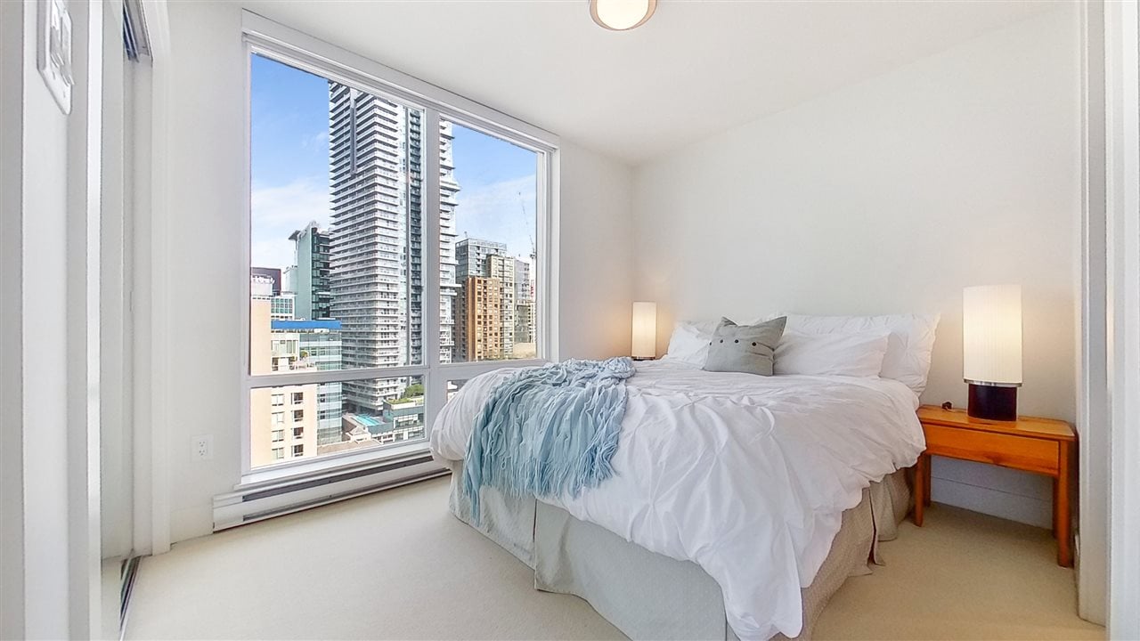 1705-565 Smithe Street, Vancouver