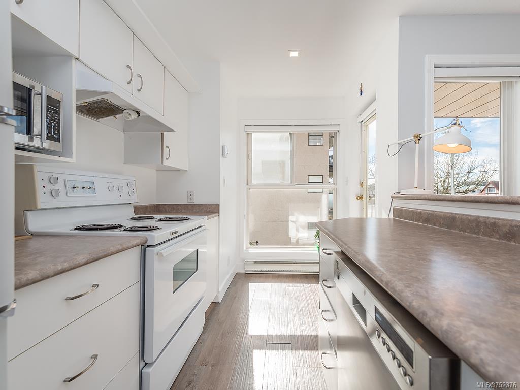 203-445 Cook St, Victoria
