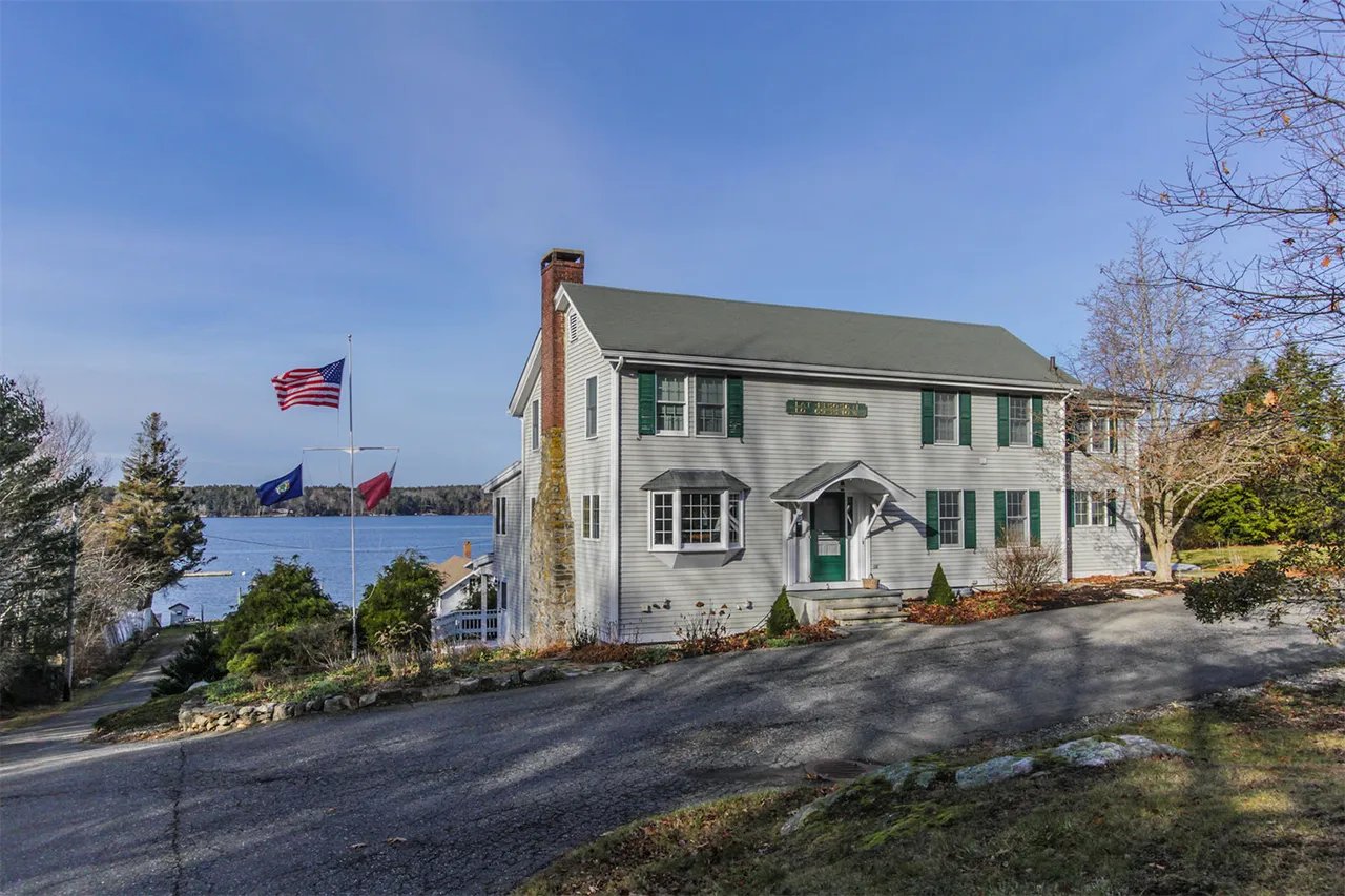 Home For Sale – 5 & 11 Alley Road, Boothbay, Maine 04544