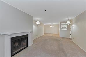 309-1560 Hillside Ave