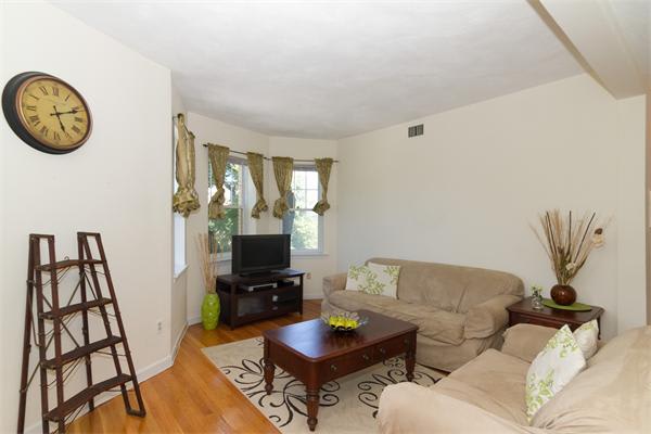 153 Chiswick Rd, #6