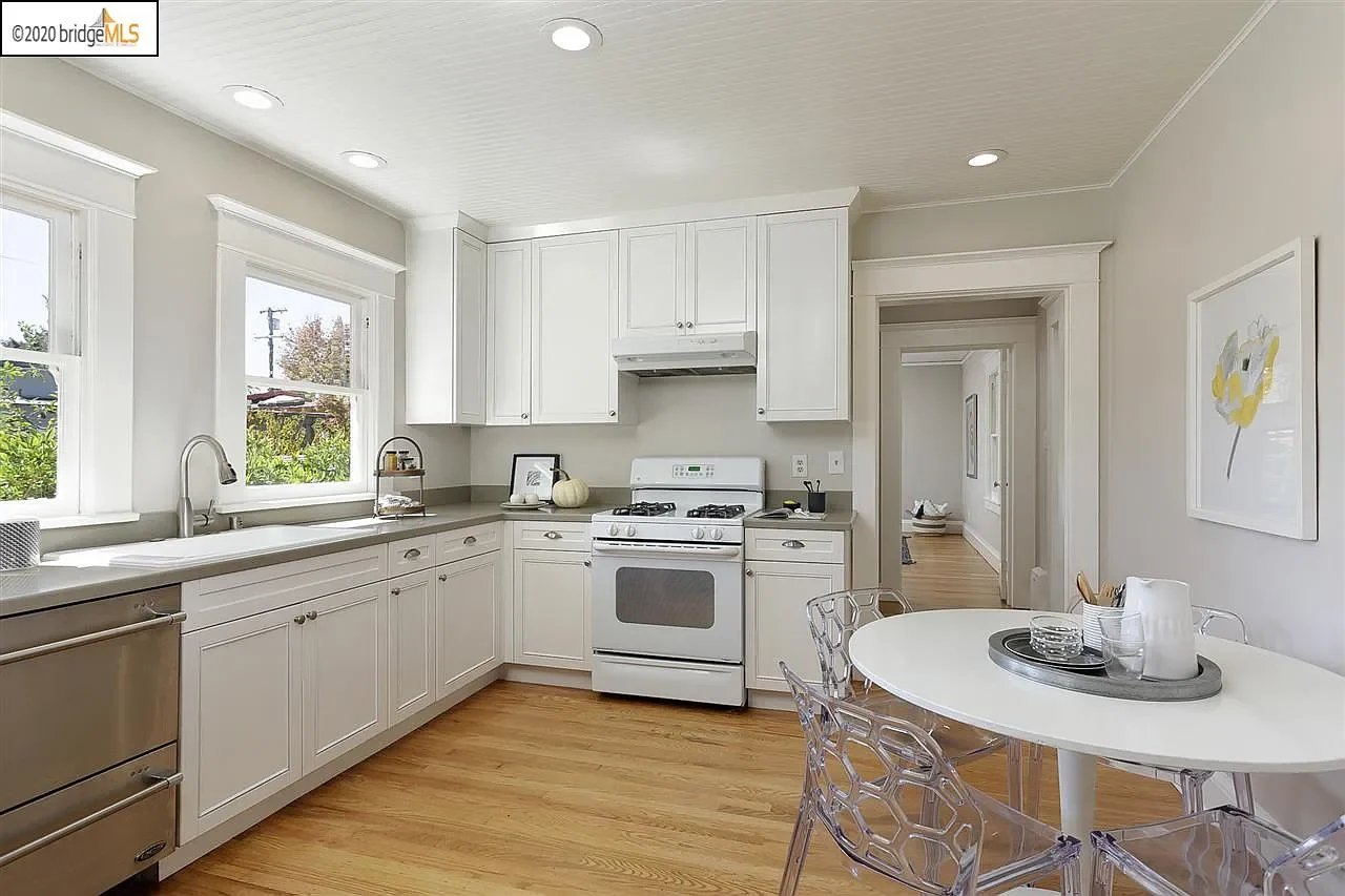 2014 Acton St