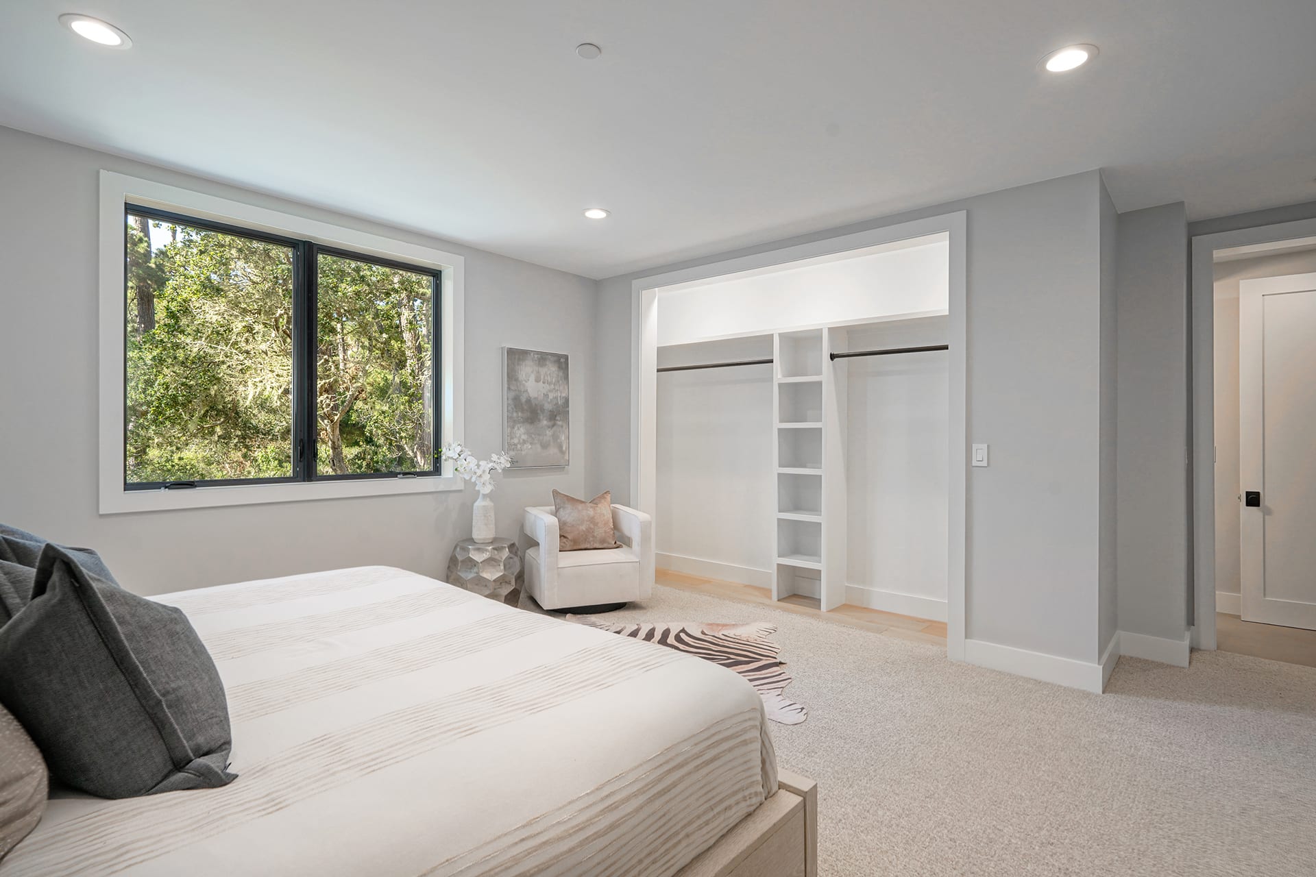Modern Carmel Gem - 25498 Hatton Rd