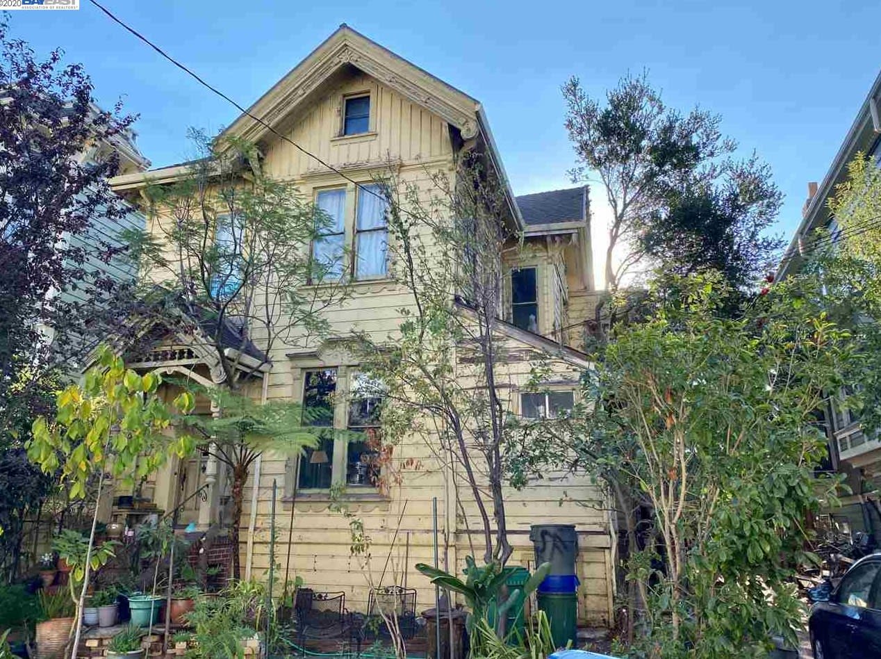 1416 Broadway