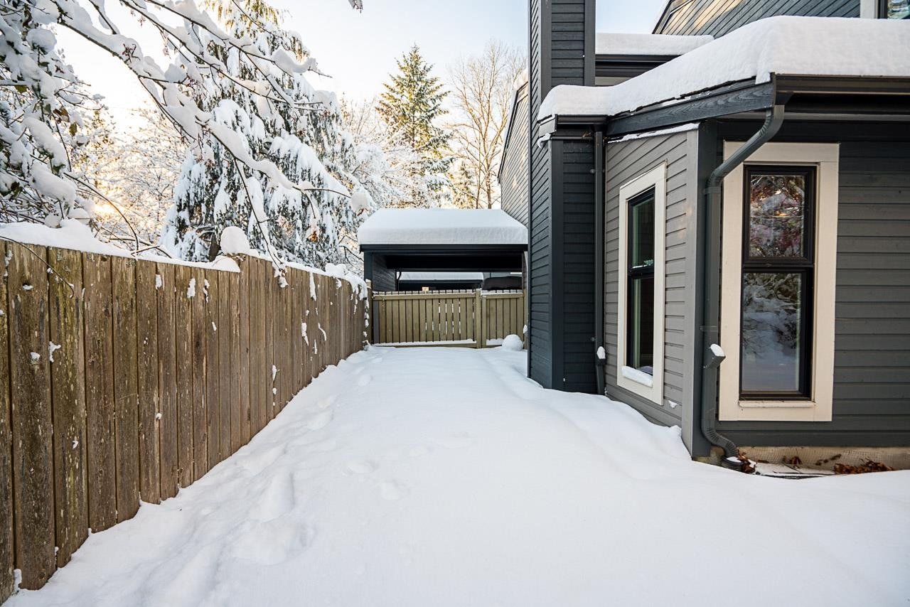7443 Echo Place, Vancouver