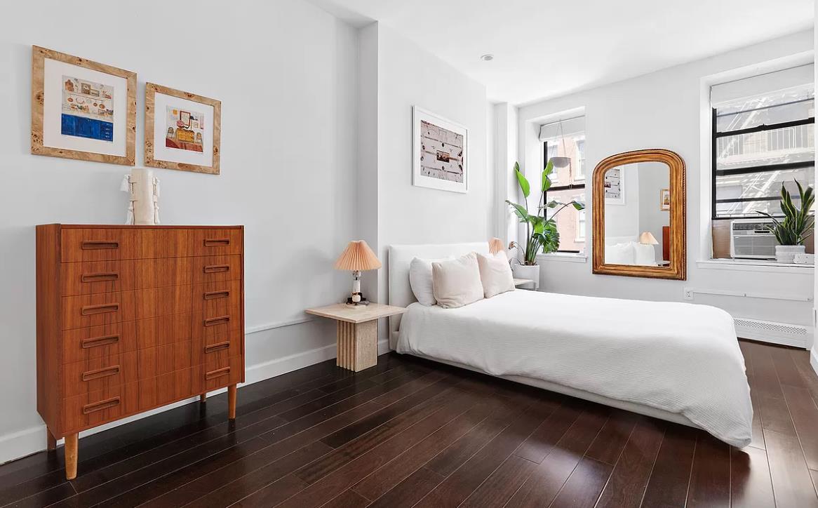 14 Prince Street, Apt 4-A