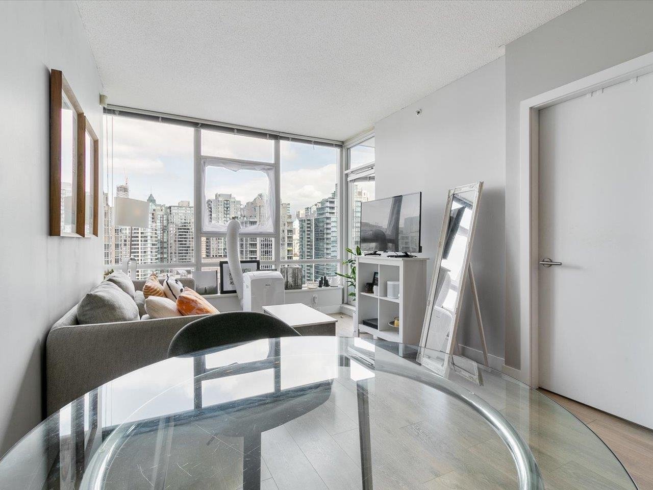 2907-939 Expo Boulevard, Vancouver