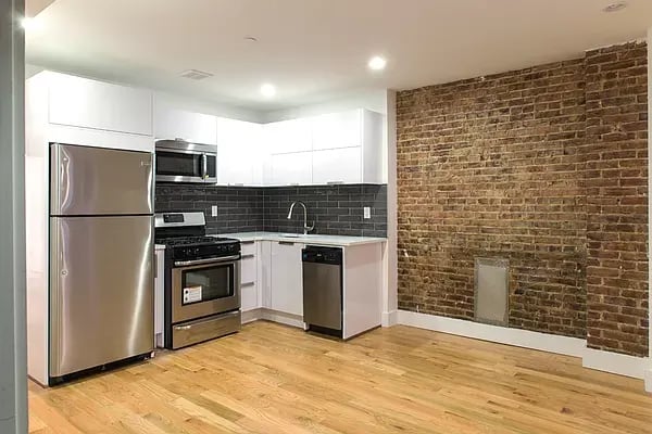 132 Hancock Street Unit: 1