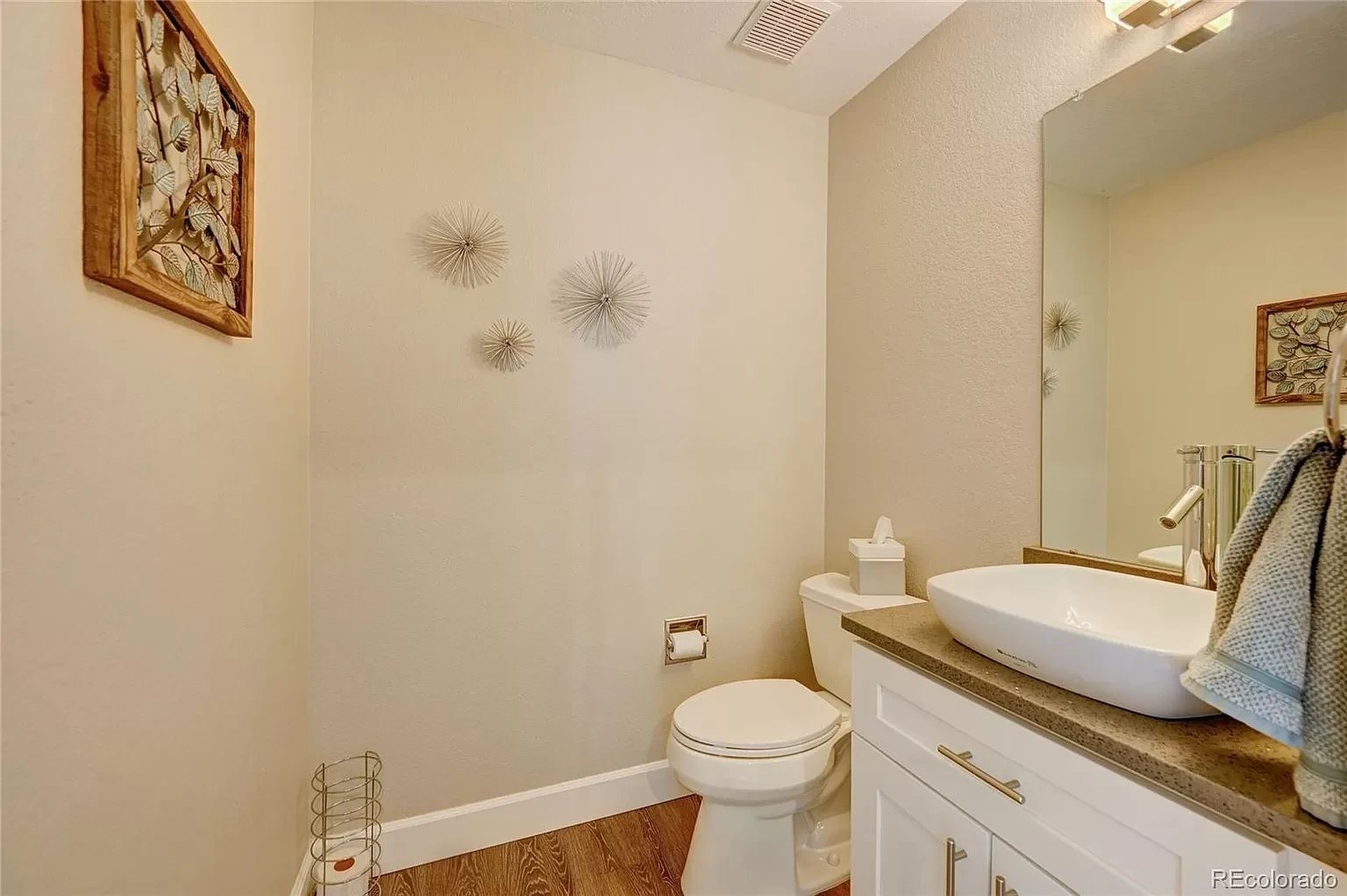 5640 S Quatar Ct