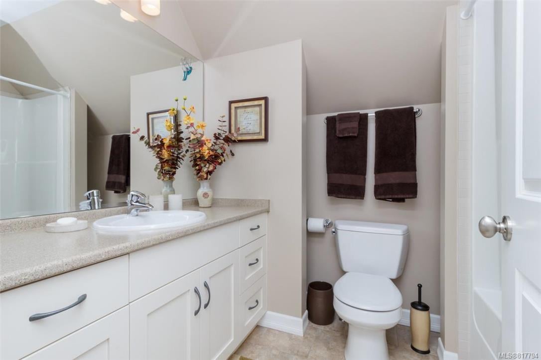 101-2260 Maple Ave, Sooke