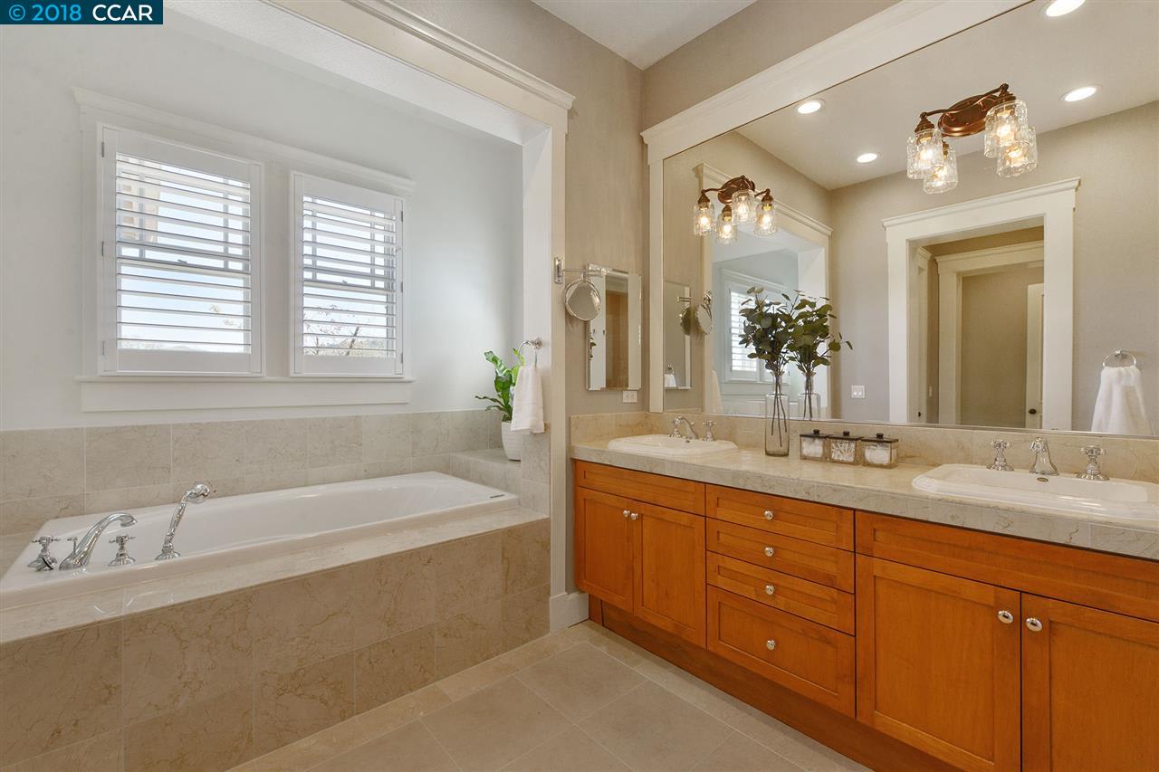 58 Parson Brown Ct