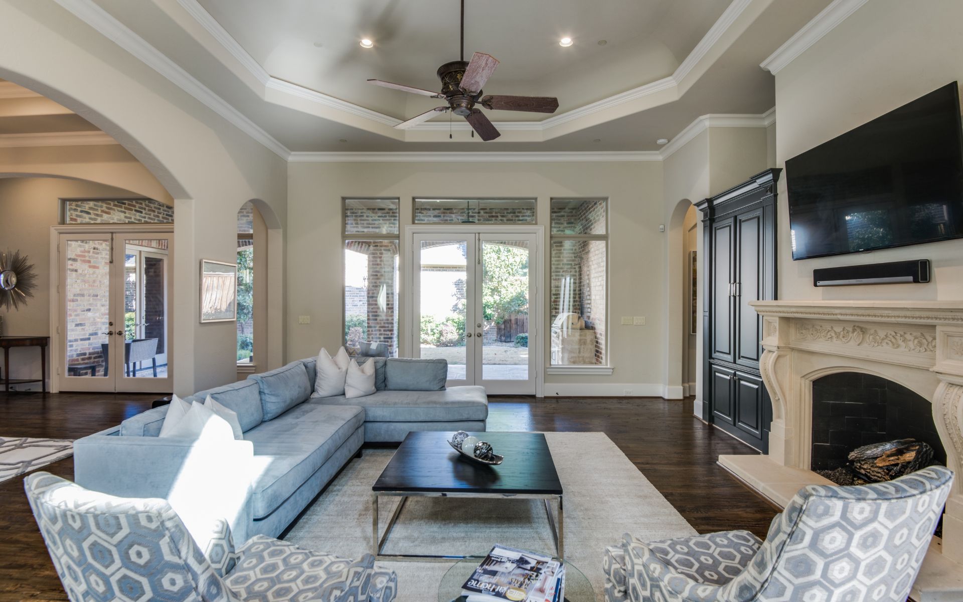 6389 Memorial Drive