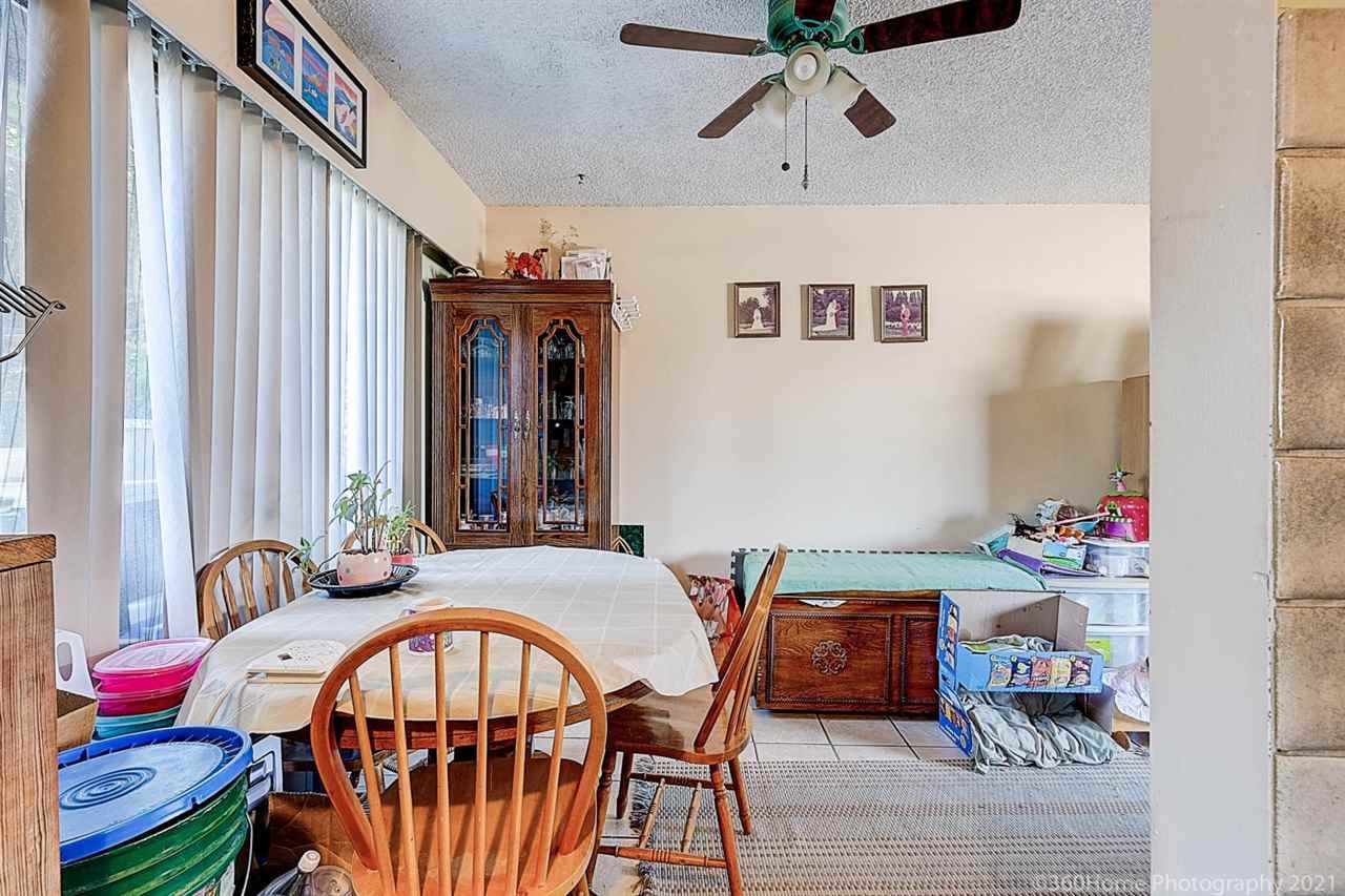 1916 Homfeld Pl